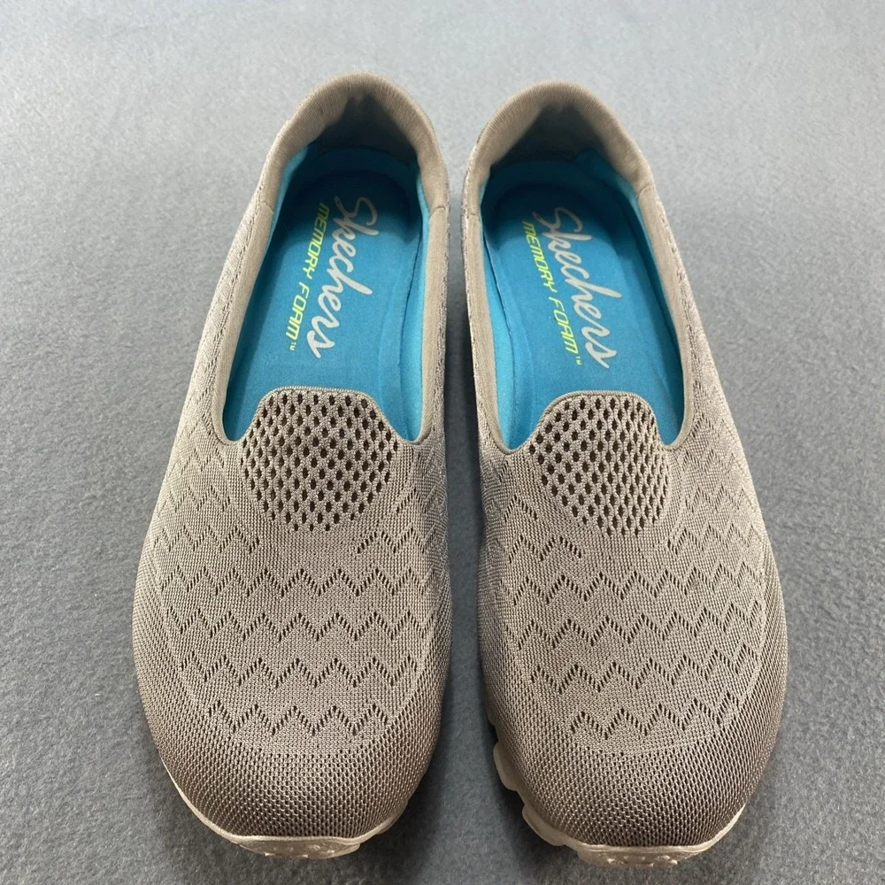 Skechers Womens Slip on Memory‎ Foam Gray Mesh 10M